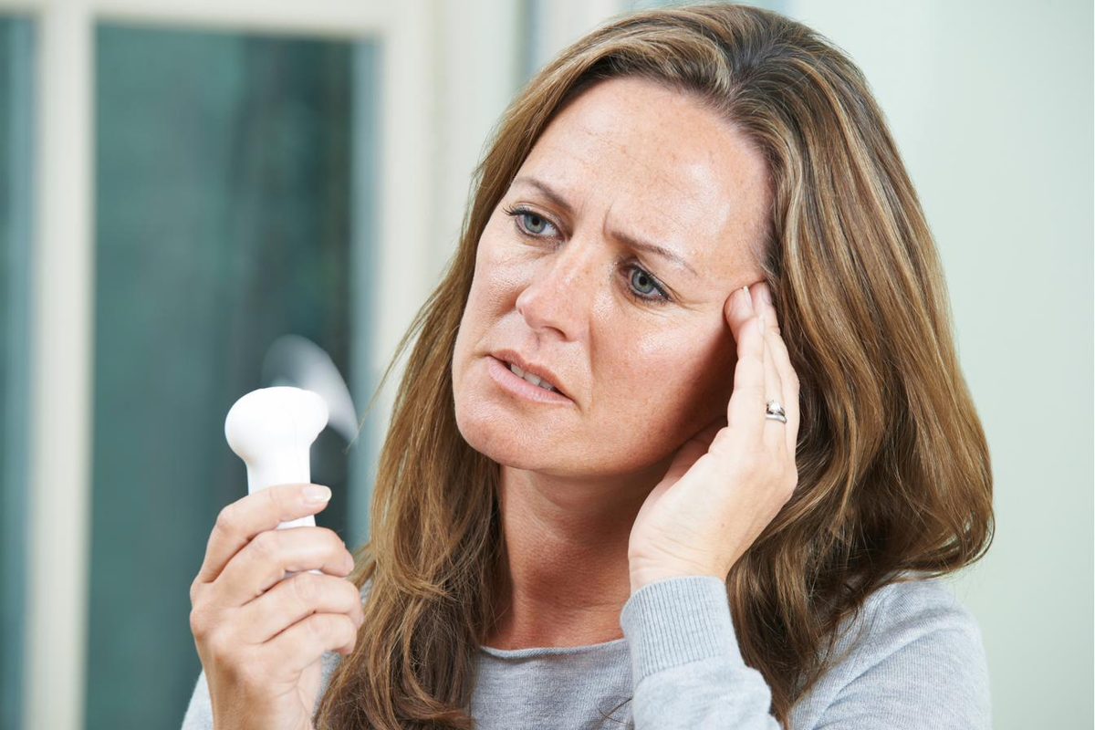 Acupuncture for menopause hot flashes and night sweats relief in Boca Raton