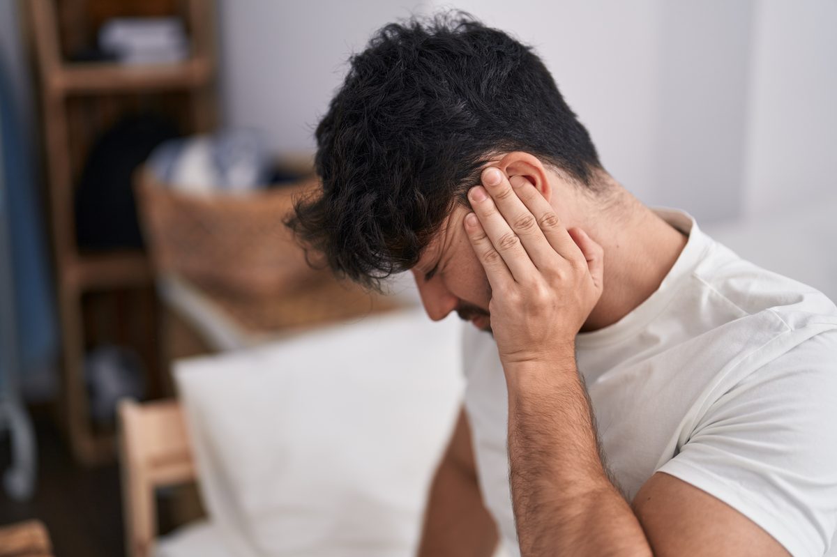 Chinese acupuncture treatment for stress-related tinnitus and ear ringing in Boca Raton